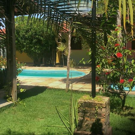 Pousada Caravelas Hotel Sao Miguel do Gostoso Exterior photo
